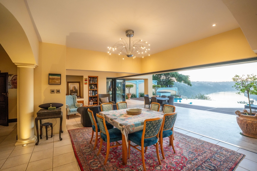 5 Bedroom Property for Sale in Nahoon Beach Eastern Cape